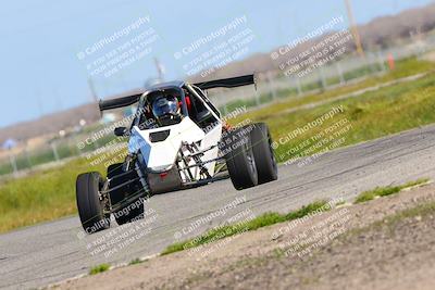 media/Apr-02-2023-Speed Ventures (Sun) [[5e759f4fdb]]/4-Yellow/session 1 Sweeper/